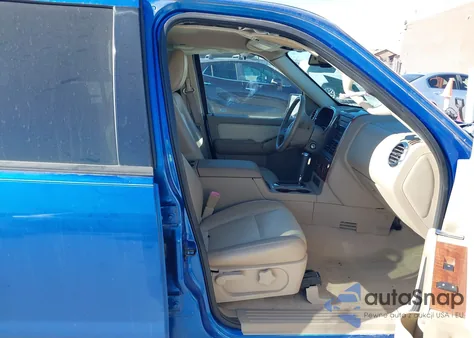 2010 Ford Explorer Eddie Bauer z USA, uszkodzony, nr VIN 1FMEU7EEXAUA67427